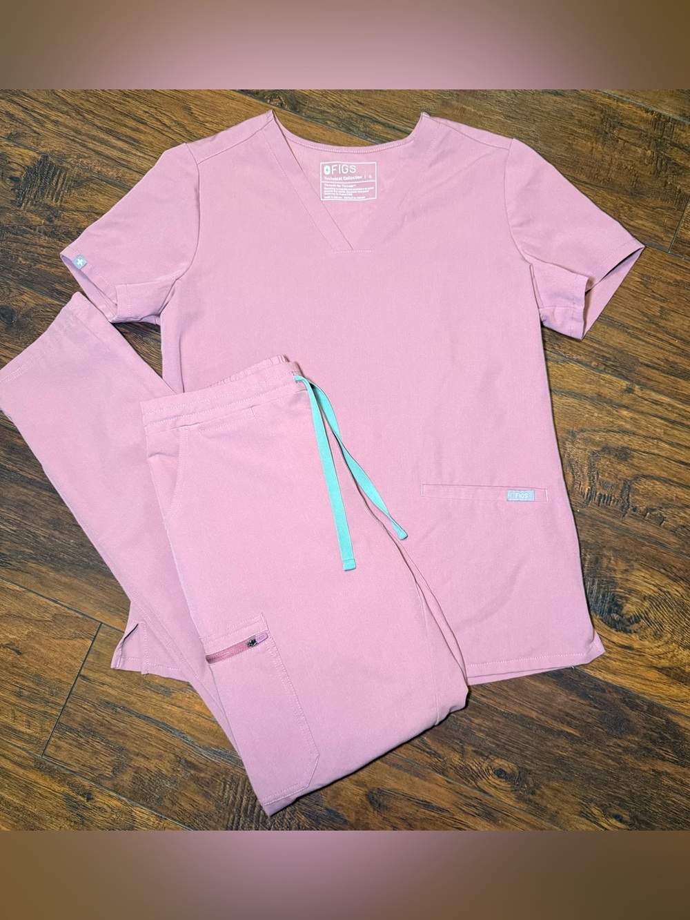 FIGS Mauve Set - Casma Top Small & Yola Skinny Pants (S/Tall) - FIONx Technical